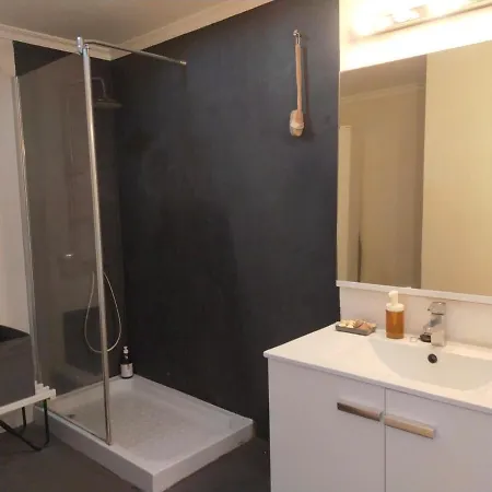 Apartamento In Playa De Canteras, Playa Chica